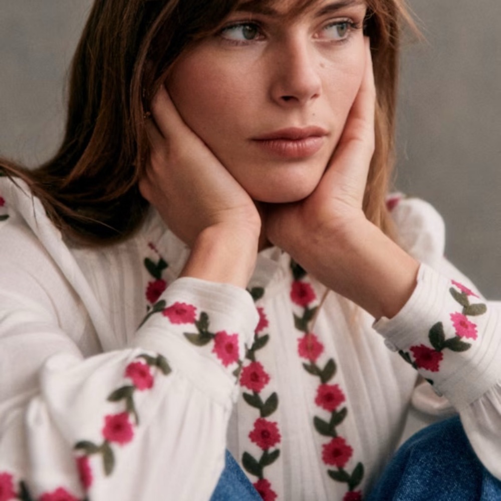 Embroidered Maggie shirt